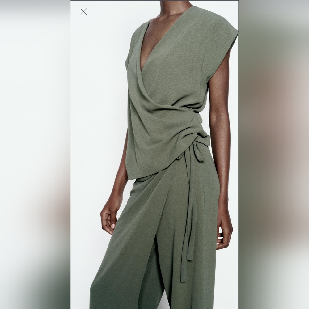 Elegant Olive Green Women's Top